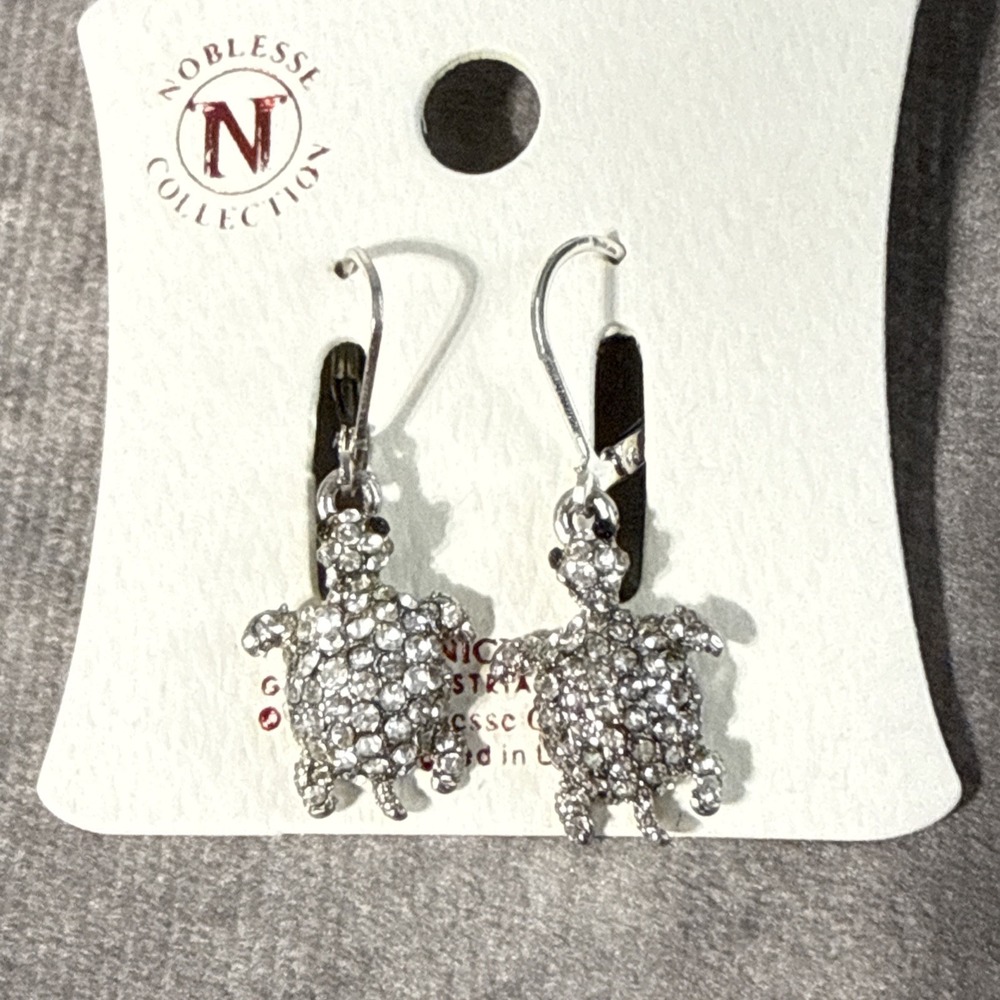 Noblesse Collection Turtle Earrings Silver tone White Crystal